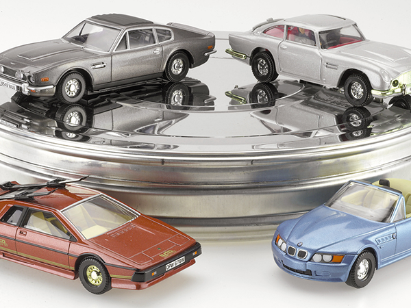Showcase-toy-05